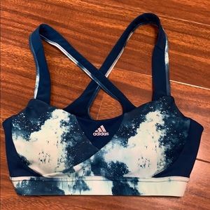 Adidas sports bra size small
